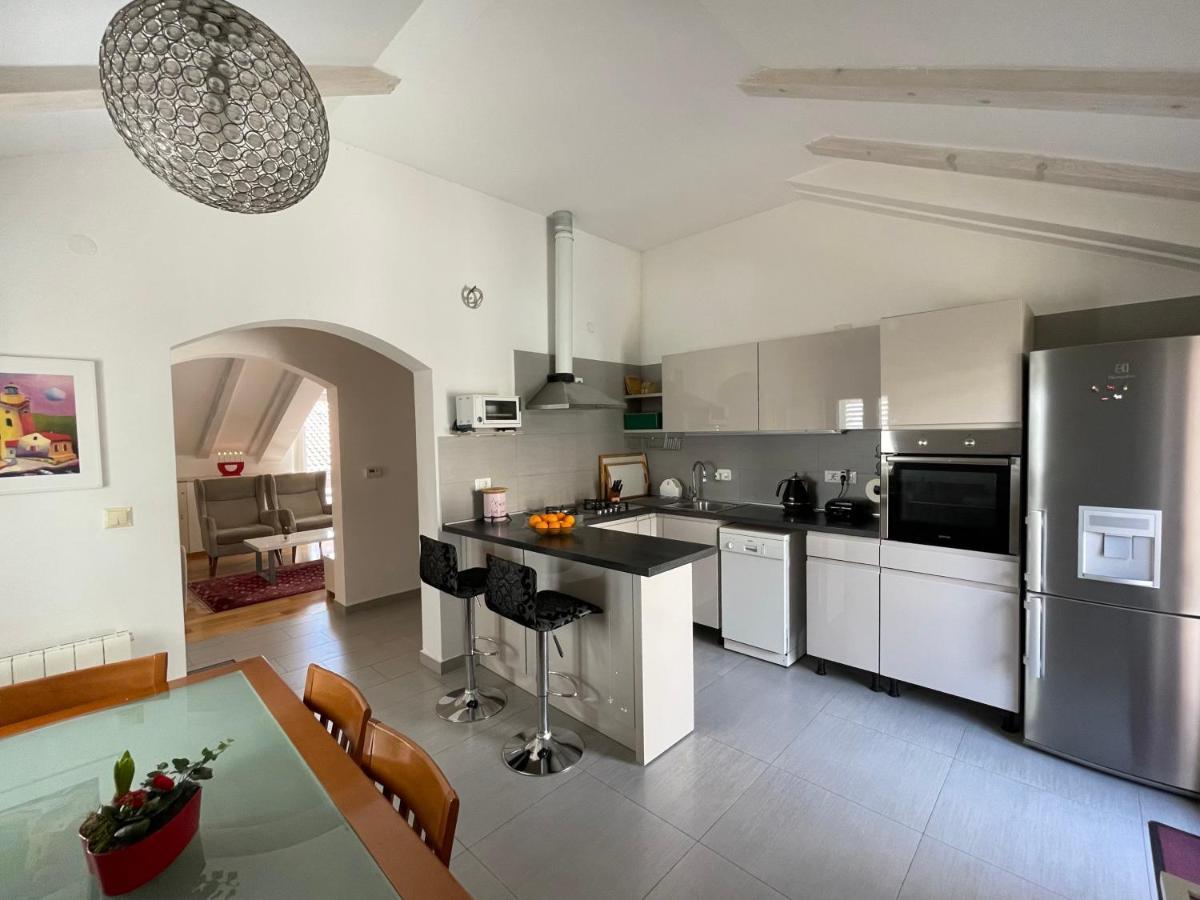 Holiday Residence Zvono Mlini Exterior foto